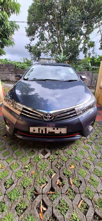 used toyota corolla