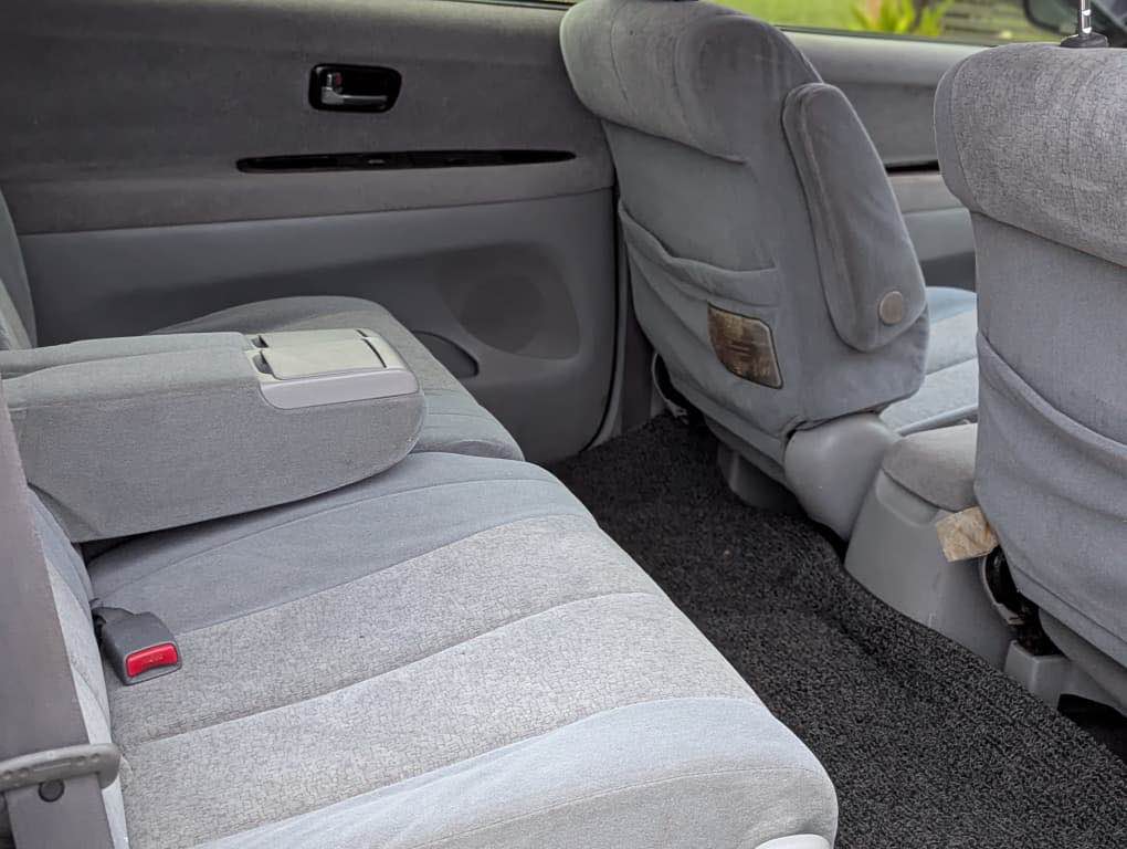 A picture of Toyota Nadia on sale BEI 6M0753322015