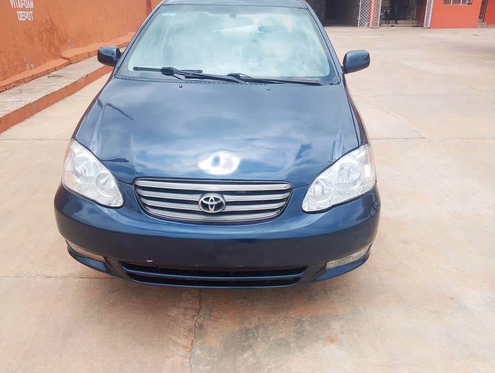 A picture of Distress Deal09069437672 Price is 3.850m. 2004 Corolla