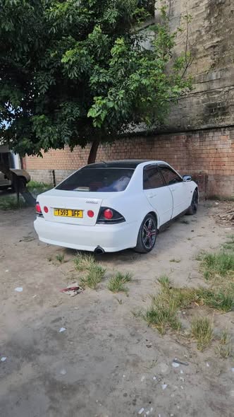 A picture of ALTEZZA