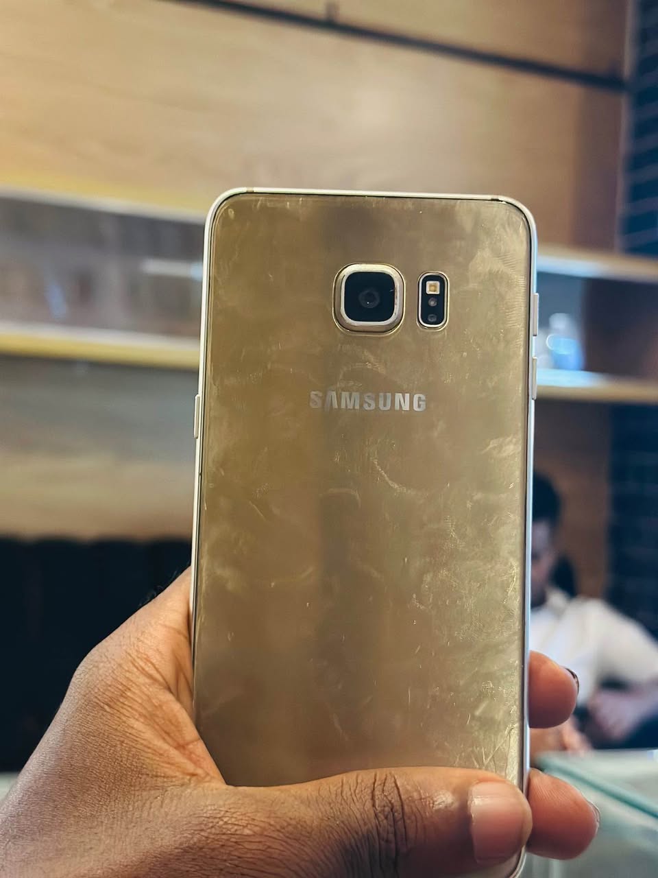 A picture of Samsung Galaxy s6 edge