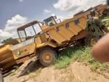 A picture of 2000 Trucks and tractors 2000