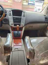 A picture of SUPER SHARP LEXUS Rx350 2009 MODEL Prize 9m slightly negotiable