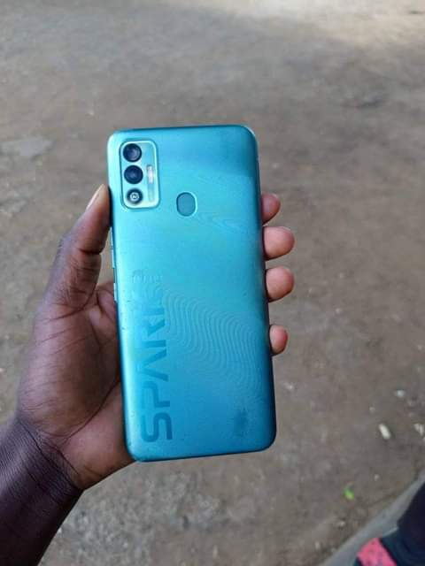 tecno spark