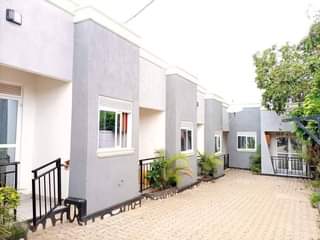 houses kiwatule