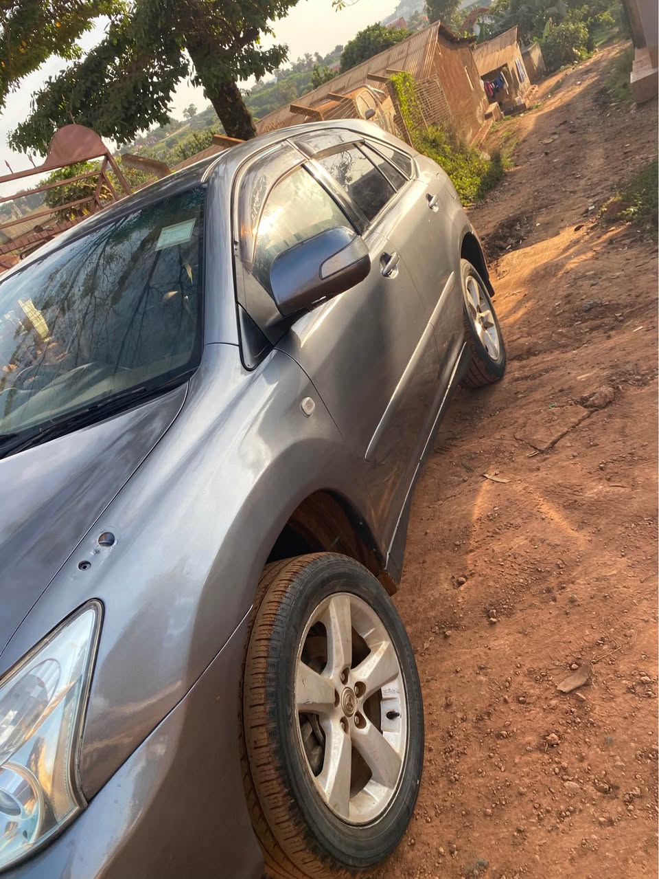 A picture of Kawundo at 16 5m call 0703457898