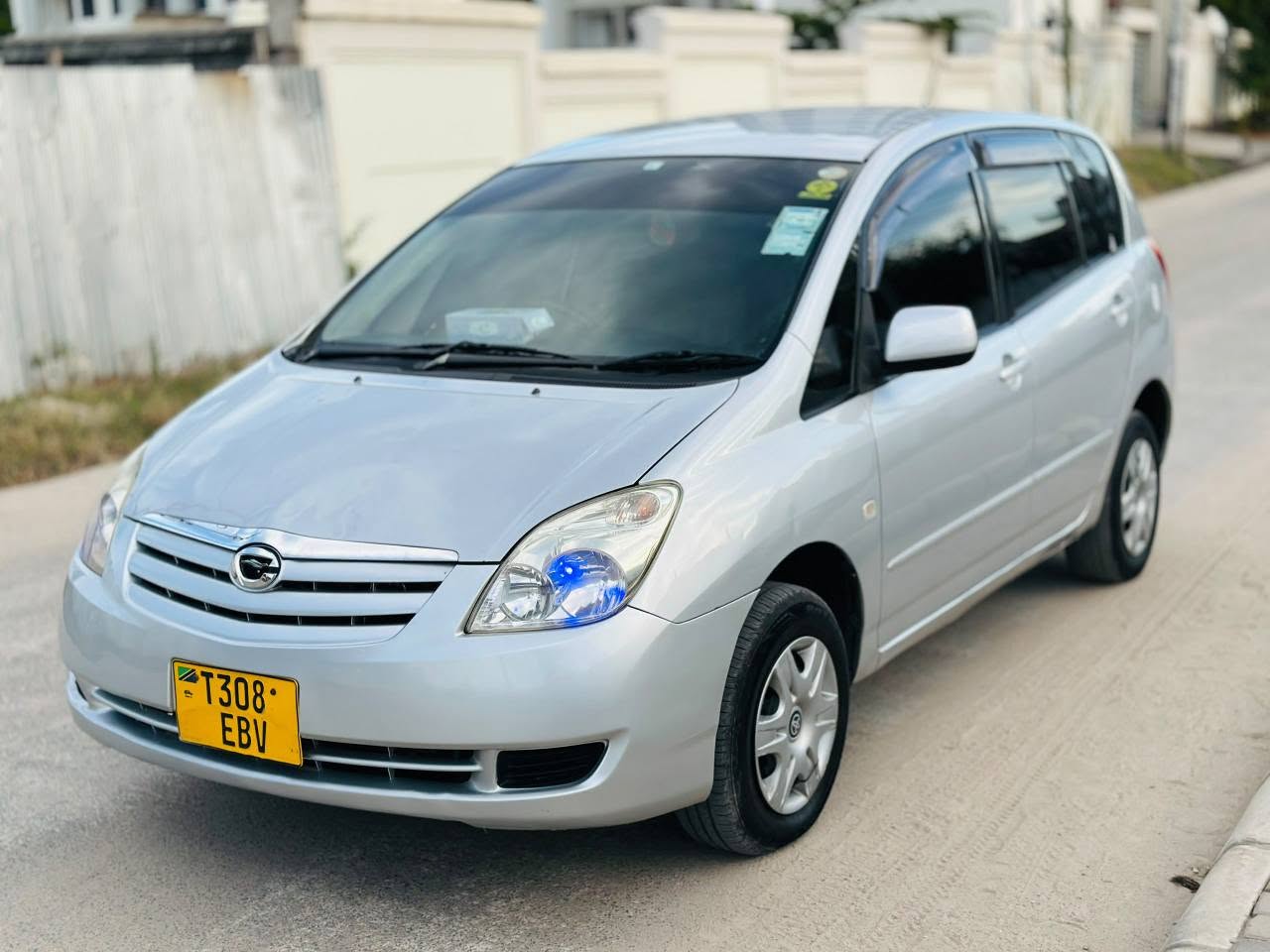 A picture of Toyota spacio new 0716015782