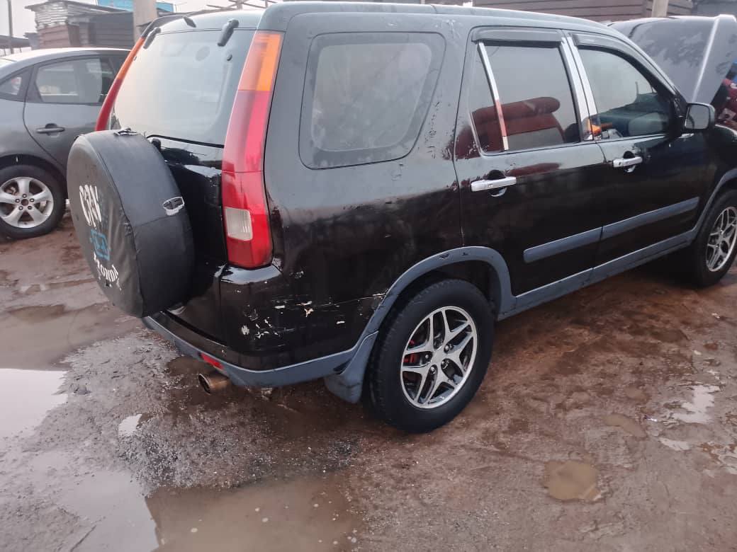 A picture of Honda CR V