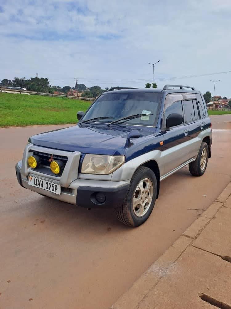 A picture of Pajero short
