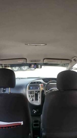 A picture of Toyota Ractiz kali sana inauzwa