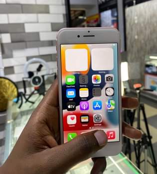 A picture of iPhone 7 32Gb 270.000 0744347757
