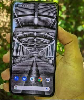 A picture of Nauzaa pixel 5a 320k haina kipengele Stoage 128gb nipo gongo