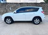 A picture of Toyota Rav4 on sale DUV gari imetunzwa sanaaaa