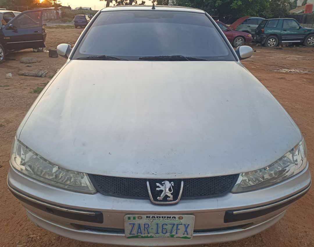 A picture of Peugeot 406