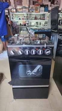 A picture of Style electric and gas cooker