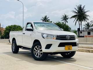 A picture of Inauzwaa Toyota Hilux Tsh 68M For sale Toyota Hilux U