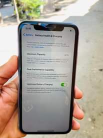 A picture of IPHONE 11 PLAIN 64 GB