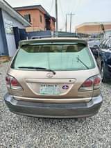 A picture of URGENT SALE Clean Reg 03 Lexus RX 300 leather Formica
