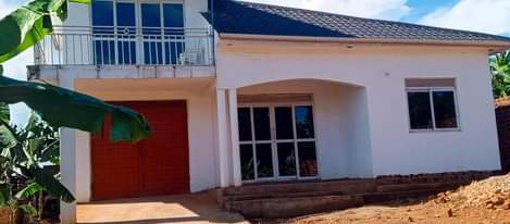 A picture of quick sale 3bedroomed flat house for sale located at Matugga