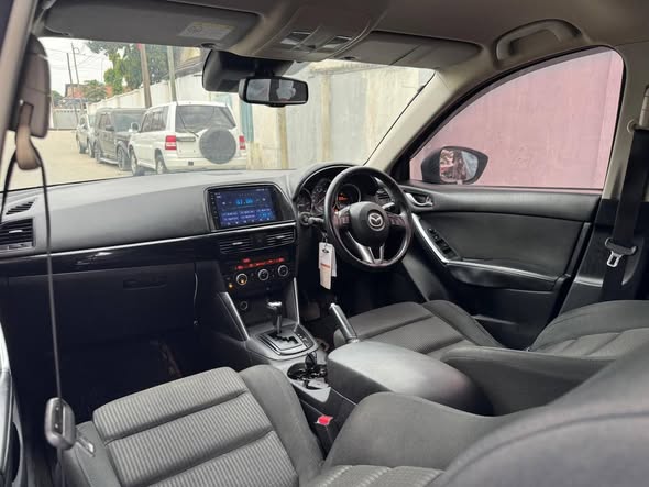 A picture of Mazda Cx5 Price 19 8M