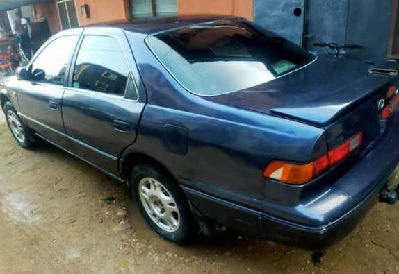 A picture of TINYLIGHT CAMRY 4 Plugs Good Engine and Gearbox AC WORKING