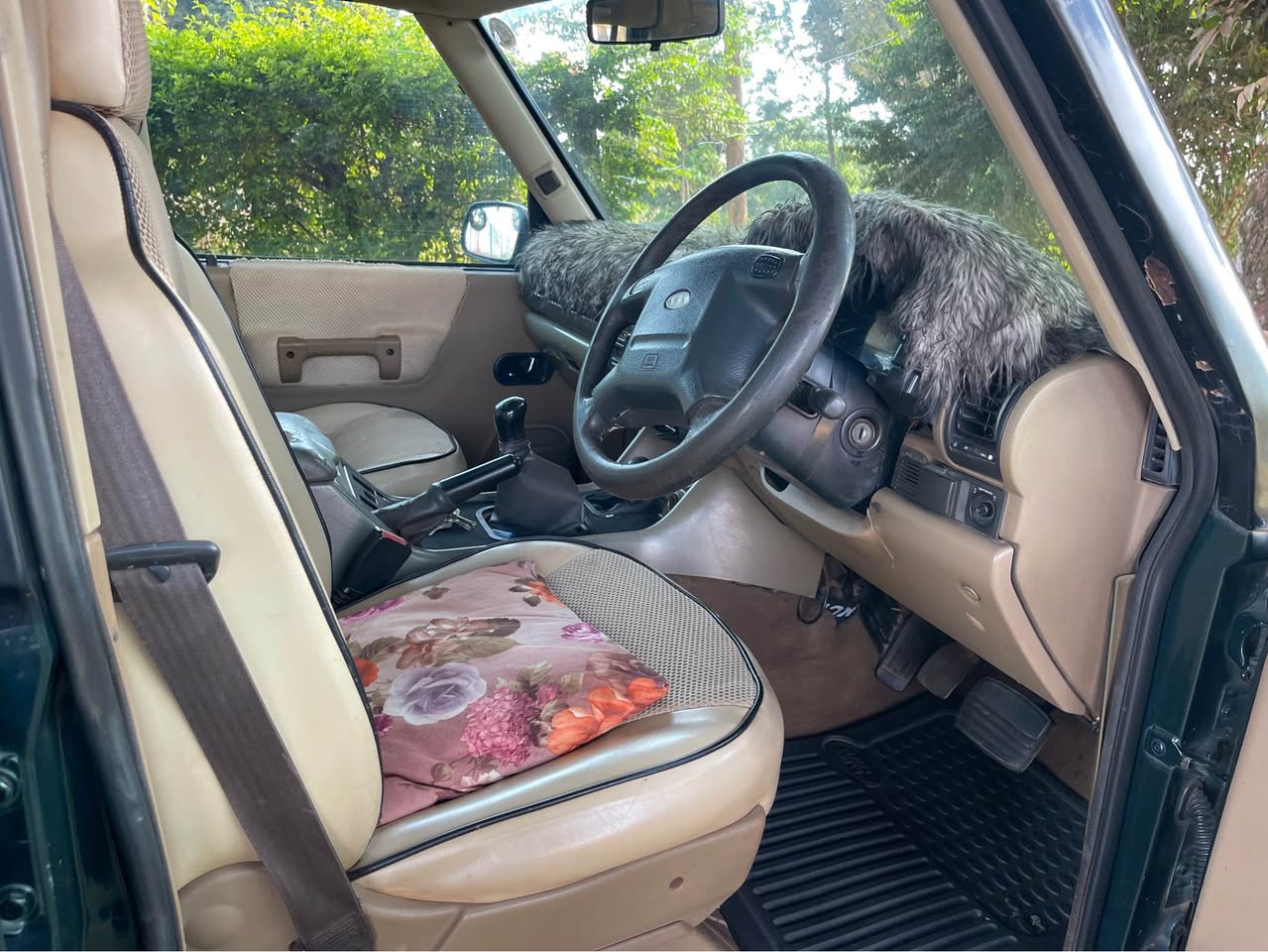 A picture of Landrover Discovery 2