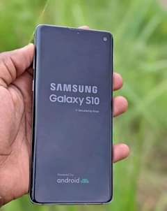 A picture of SAMSUNG S10 ORIGINAL