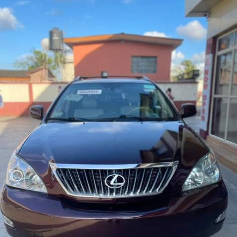 A picture of Lexus RX350 2008