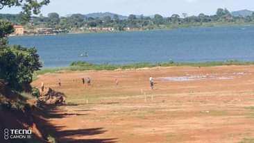 A picture of GARUGGA ENTEBBE RD bank pressure 256704412030 500 meters off TARMAC