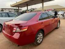 A picture of Toks 010 Toyota Camry LE