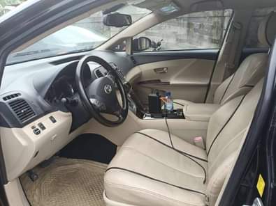 A picture of 2011 Toyota venza for sale Belgium grade 4 plug Engine