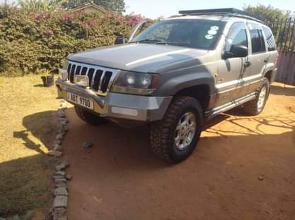 jeep cherokee