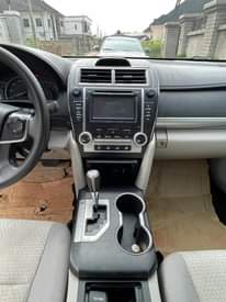 A picture of 2013 Toyota Camry LE