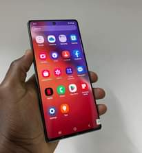 A picture of Samsung Note