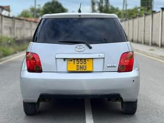 A picture of TOYOTA IST