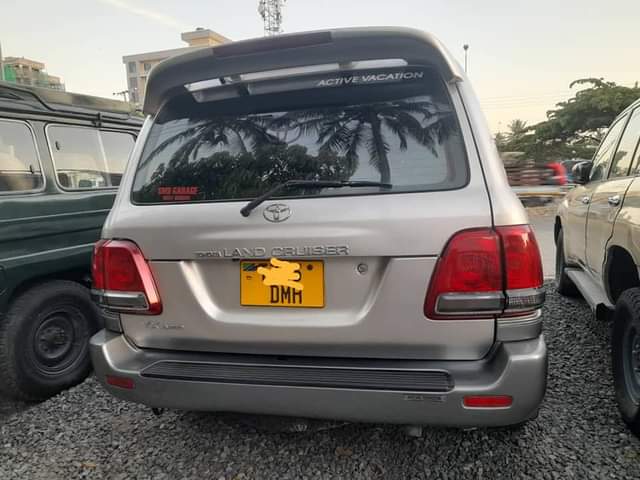 A picture of LAND CRUISER AMAZON DM