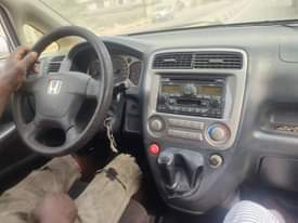 A picture of 2003 Honda Honda stream Neat