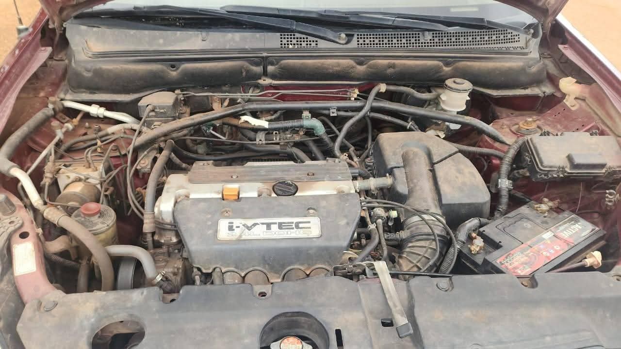 A picture of Clean used Honda CRV 2004 Belgium standard