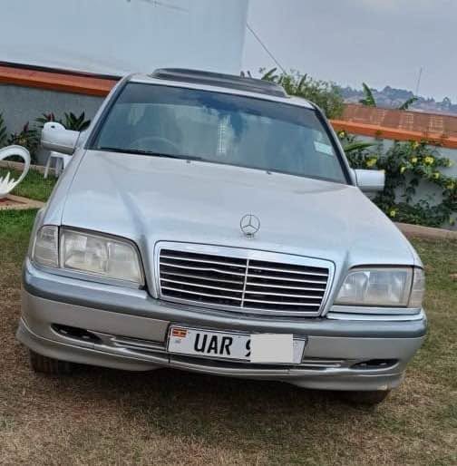 A picture of MERCEDES BENZ