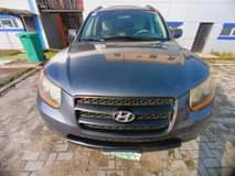 A picture of Hyundai Santa Fe
