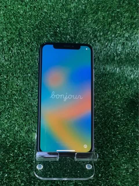 iPhone M.