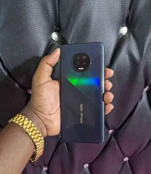 A picture of Infinix not 7