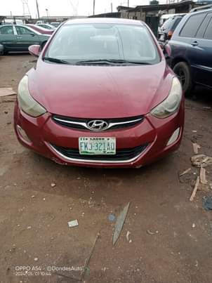 A picture of 2012 Hyundai Elantra untouched Engine and gear Ac chilling with
