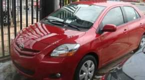 A picture of VEHICLE TOYOTA YARIS 2008