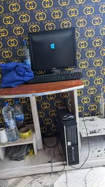 A picture of DELL DESKTOP FULL WITH MOUSE CABLES