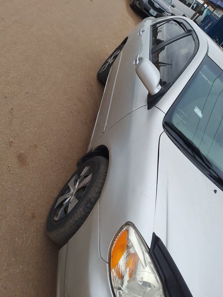 A picture of 2002 Used Toyota Corolla