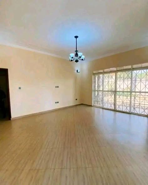 A picture of 4 Bedroom House for Sale Nakwero Gayaza Price UGX 480