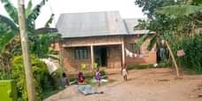 A picture of Matugga Ssanga quick sale house