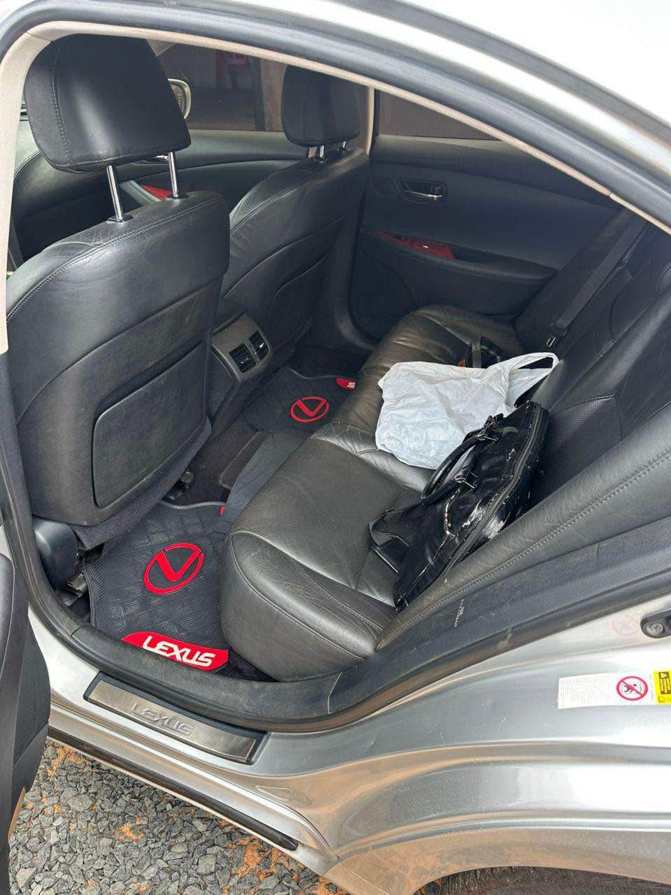 A picture of 2009 Lexus ES350 Super Clean in and out Untouched Engine