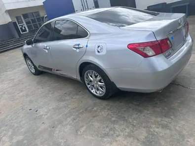 A picture of REGISTERED 2008 LEXUS ES350 Barley Used SunRoof Thumbstart Navigation System